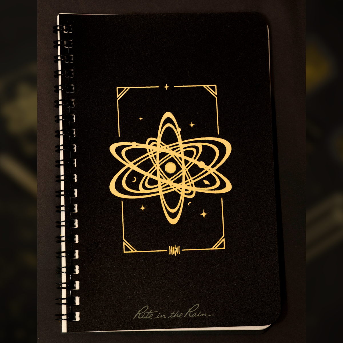 Notebook in Ruins theme